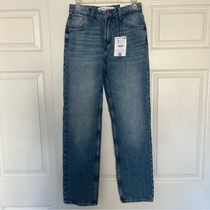Bershka Women’s Straight Leg Denim Jeans New With Tags Size 02